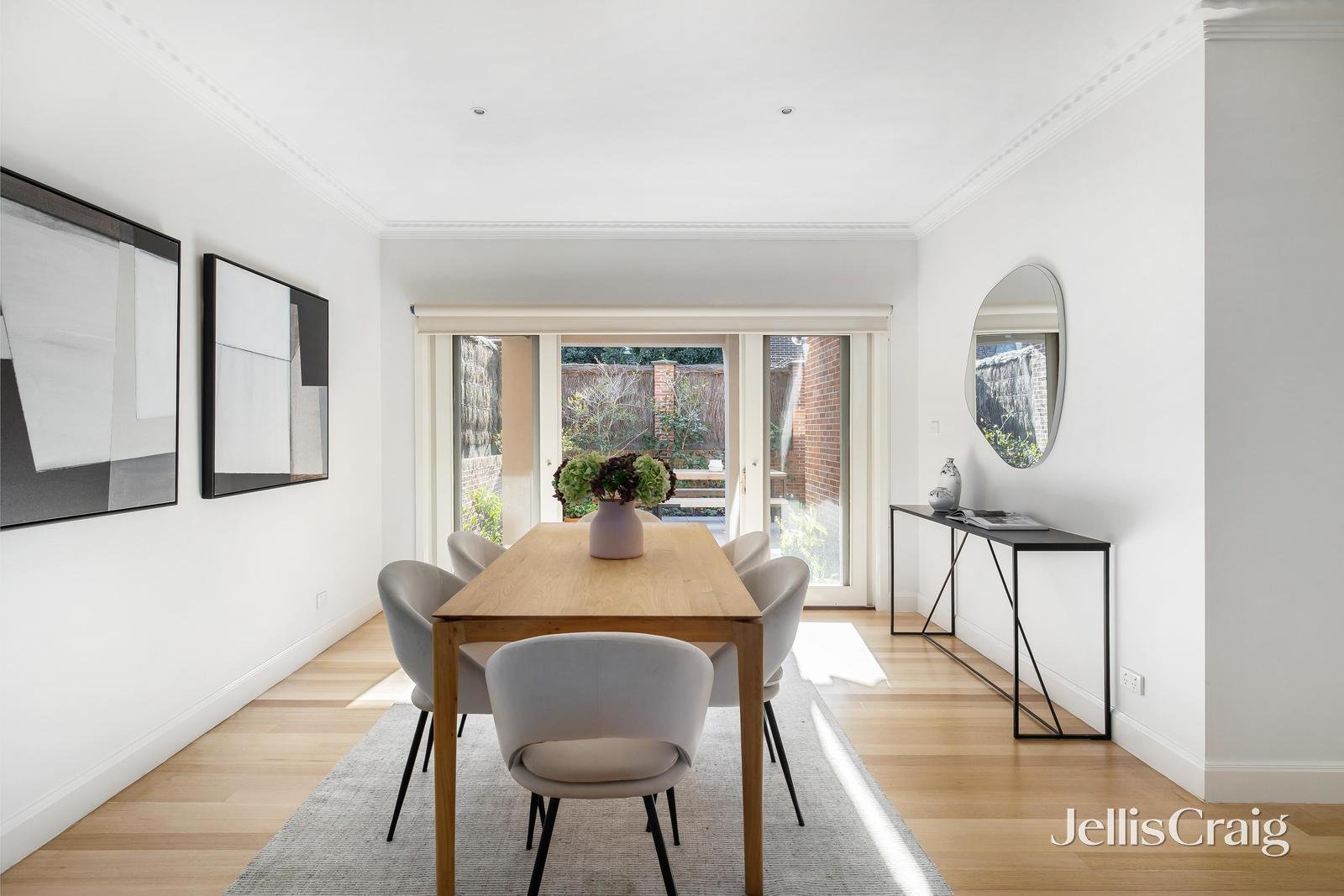 8/120 High Street, Glen Iris image 4