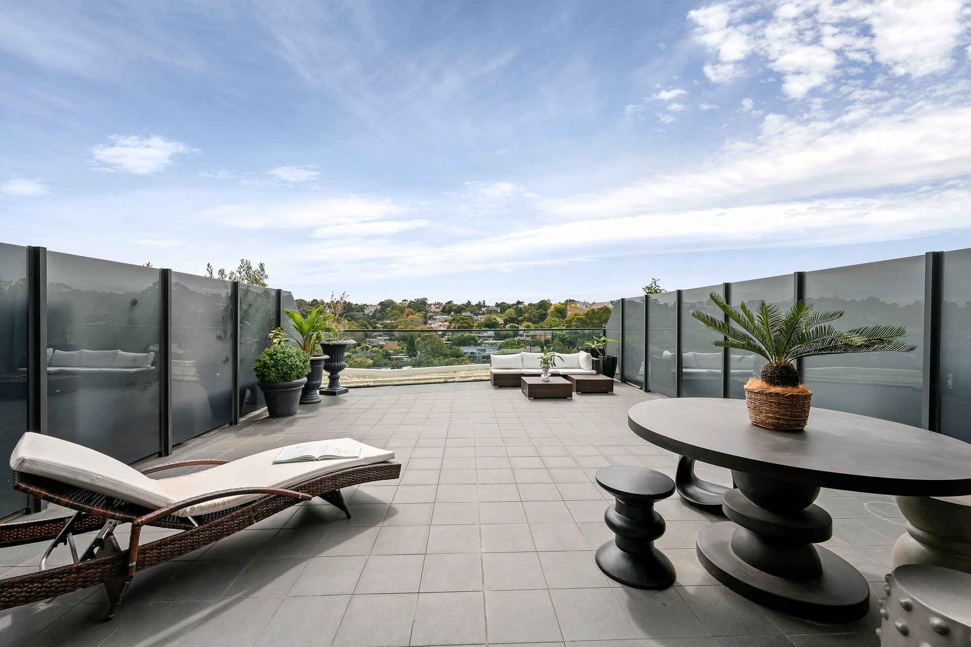 Property Gallery - Main Image