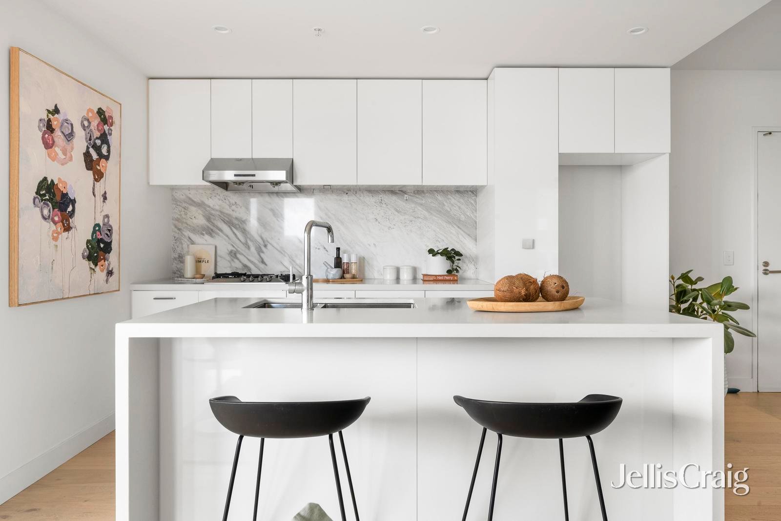 812/188 Macaulay Road, North Melbourne image 2