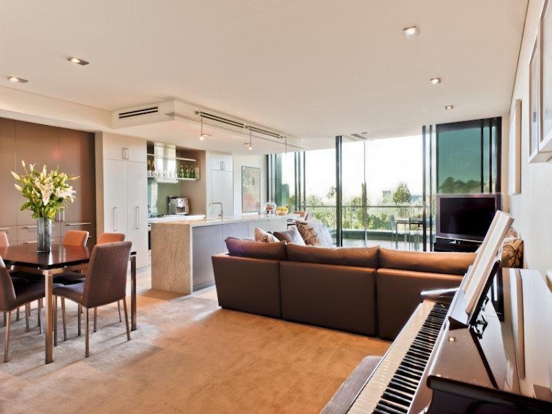 812/250 St Kilda Road, Southbank image 3