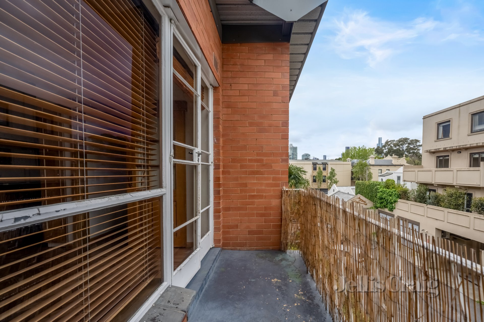 8/123 Millswyn Street, South Yarra image 5
