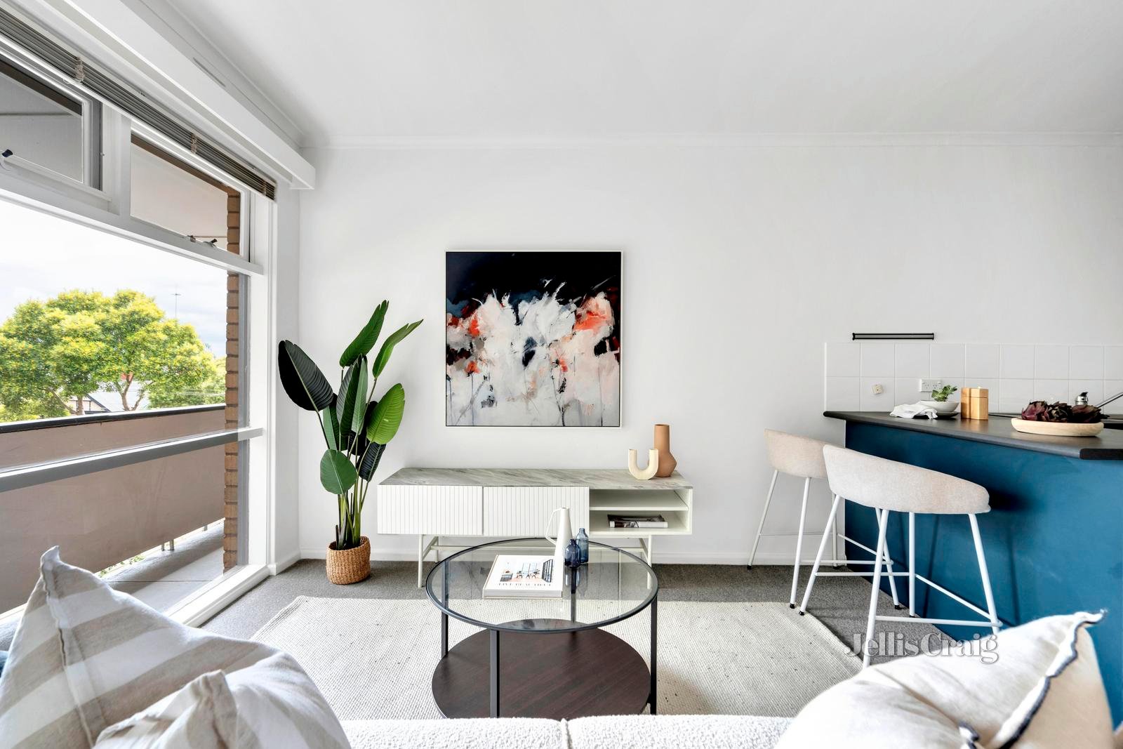 8/13 Alexander Street, Collingwood image 1