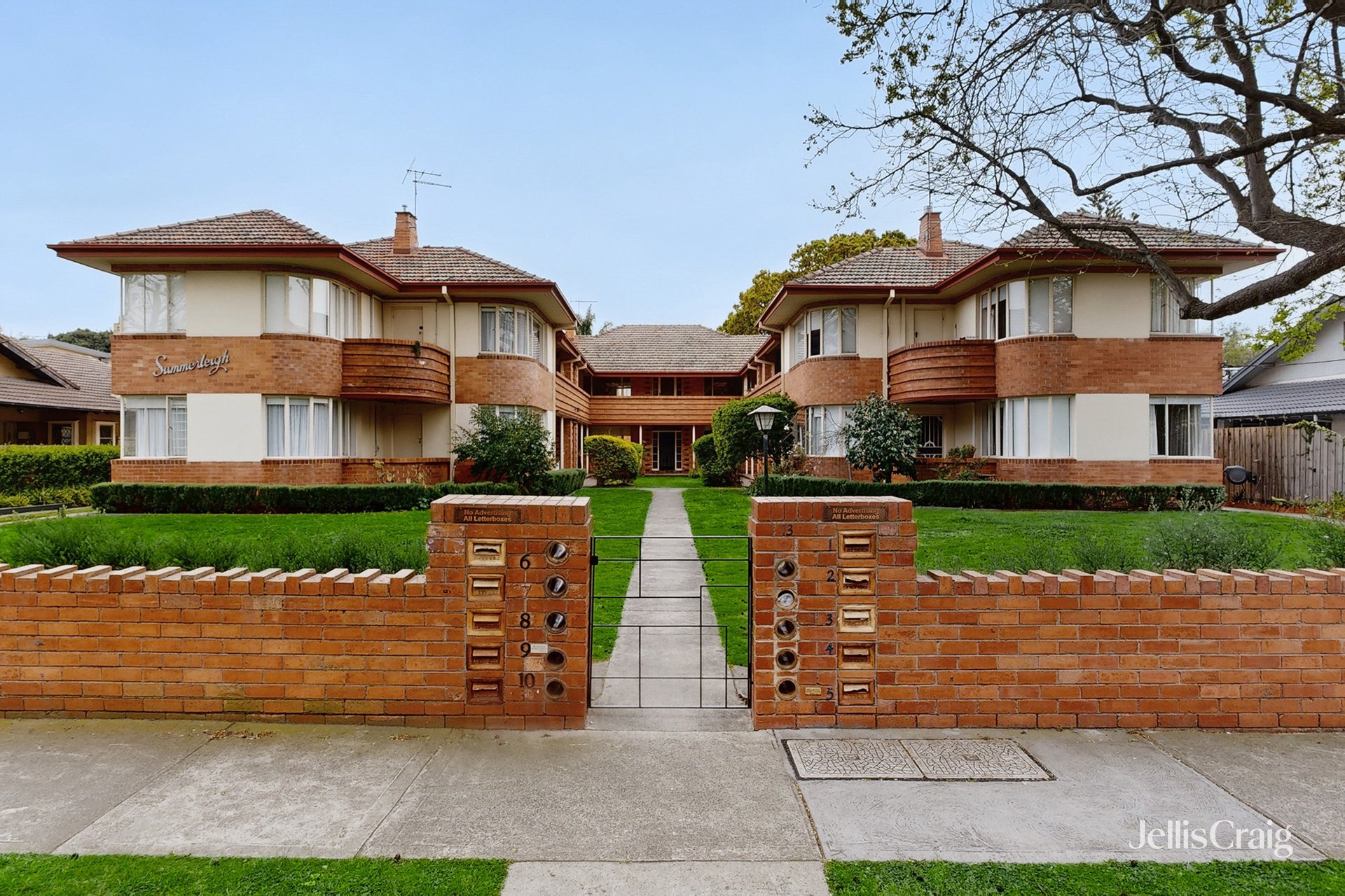 8/13 Hughenden Road, St&nbsp;Kilda&nbsp;East image 1
