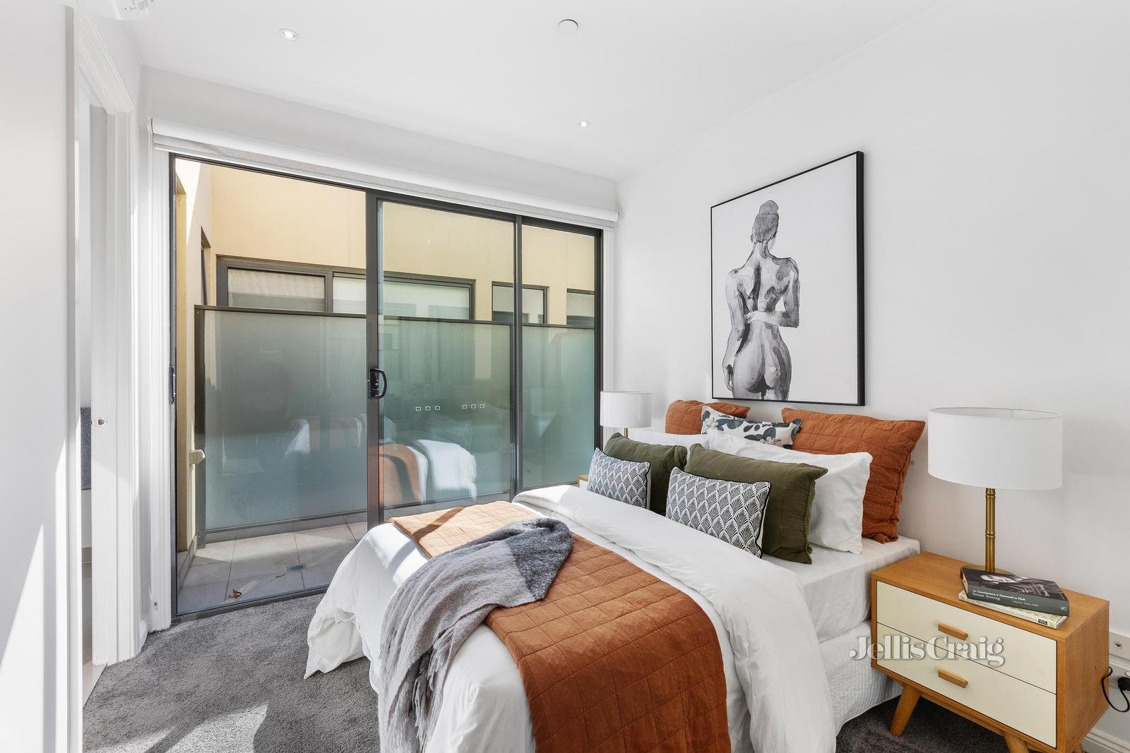 8/1311 Toorak Road, Camberwell image 4