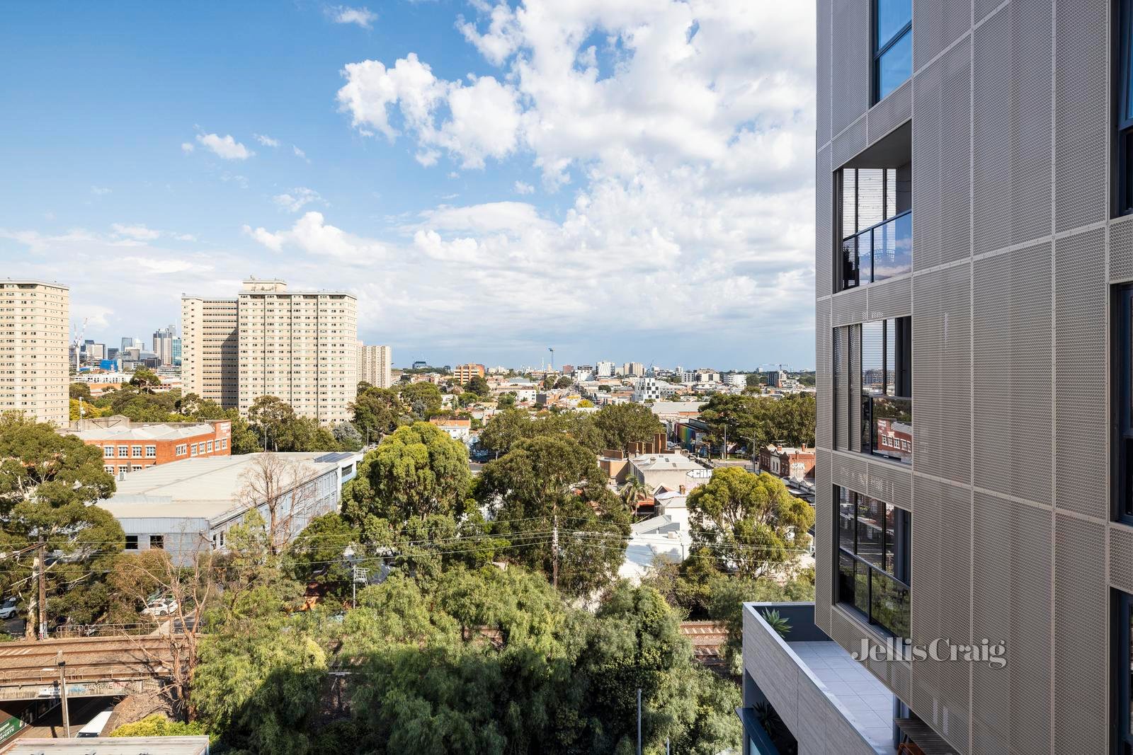 813/251 Johnston Street, Abbotsford image 4