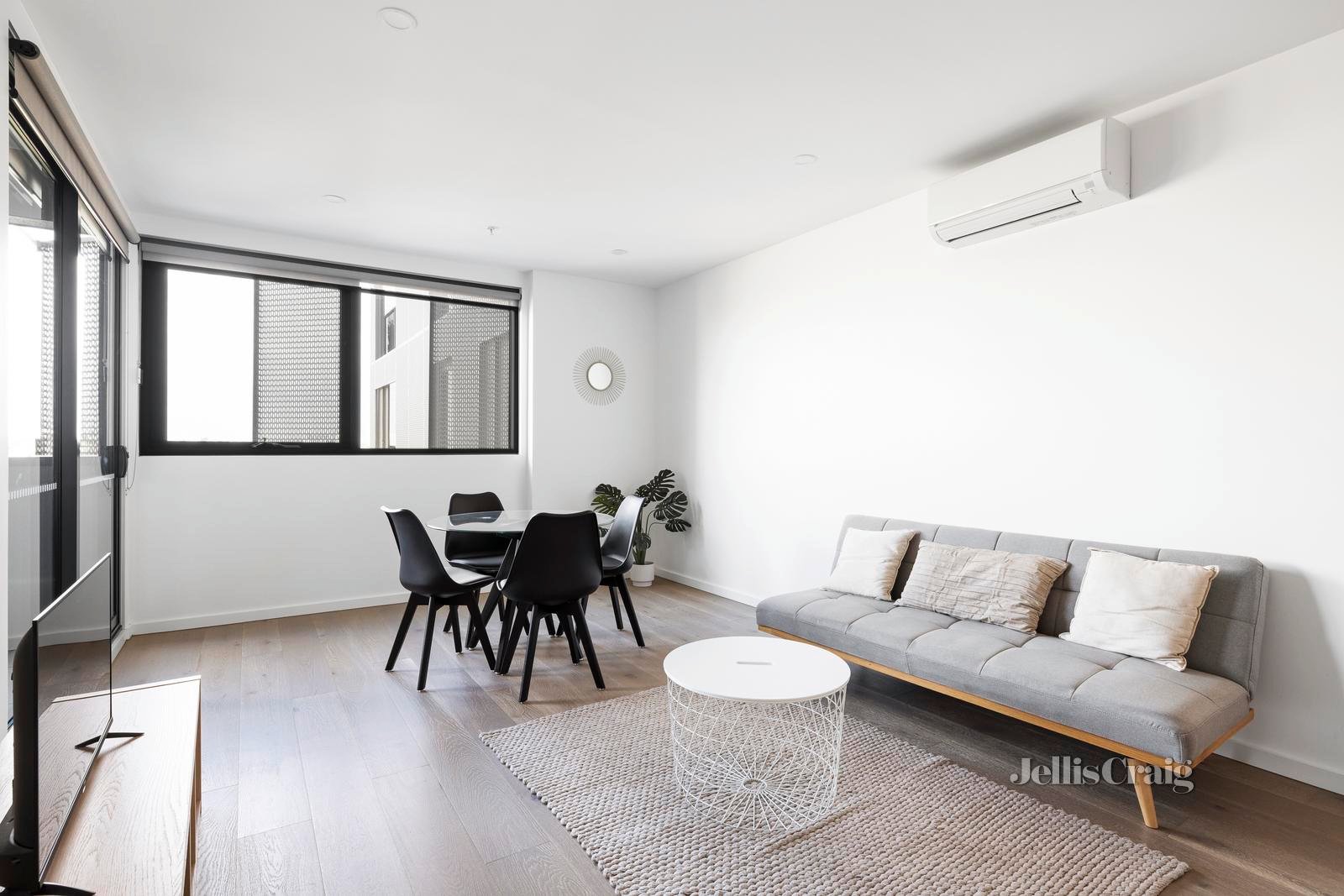 813/251 Johnston Street, Abbotsford image 9
