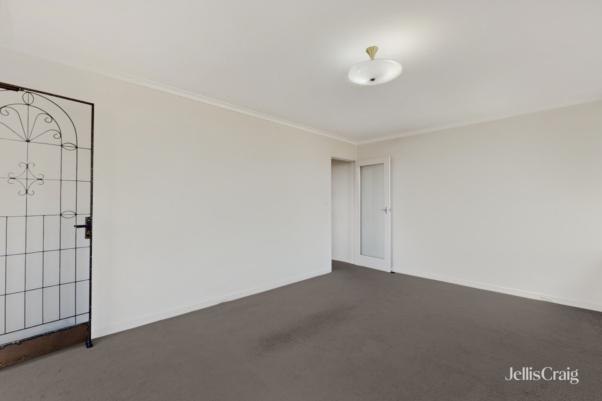 8/137 Victoria Road, Hawthorn&nbsp;East image 4