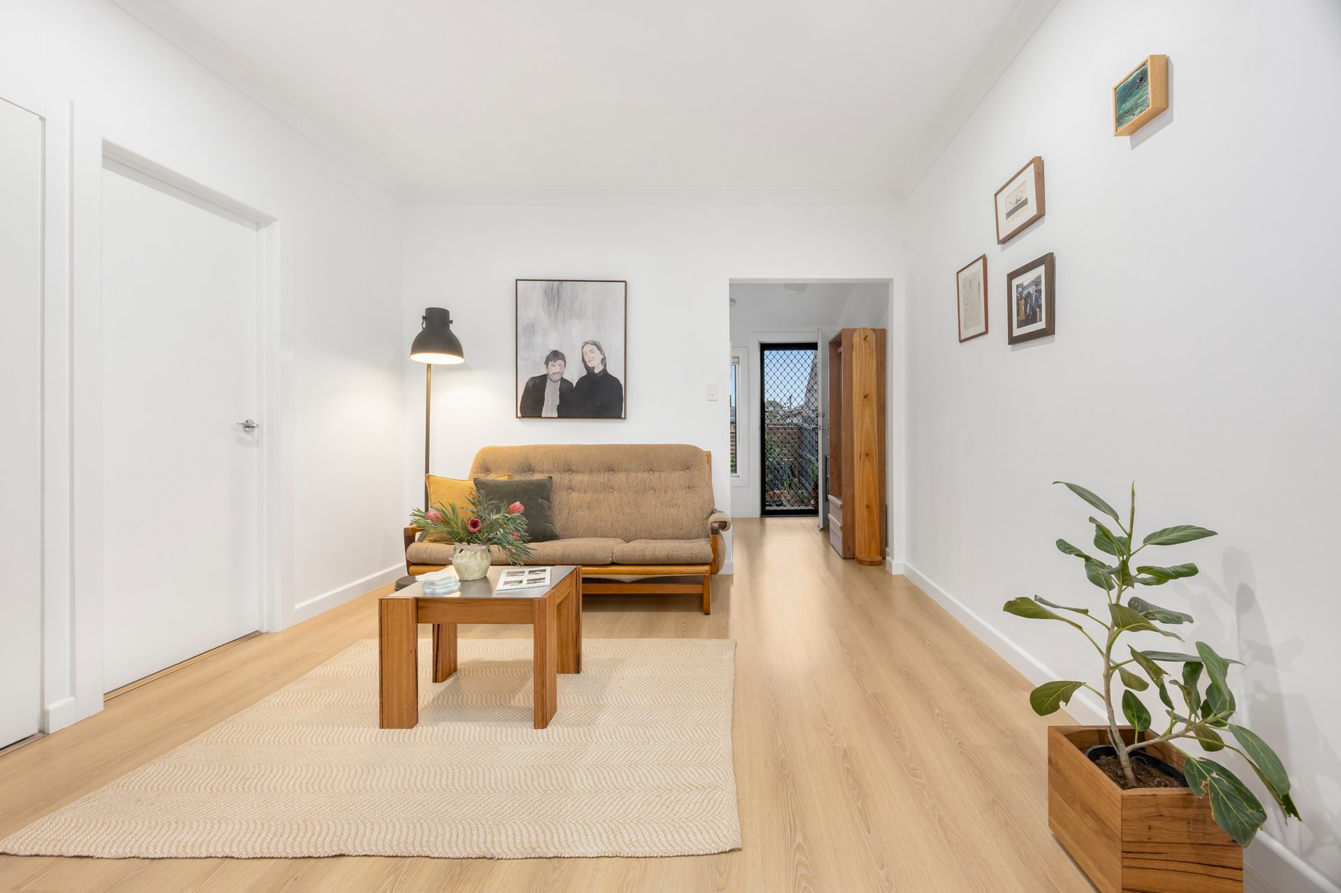 8/14 Caringa Street, Hadfield image 2