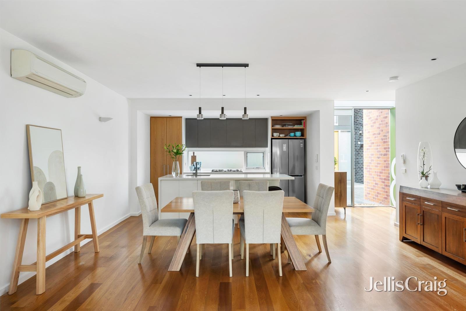 8/14 Lillimur Road, Ormond image 5