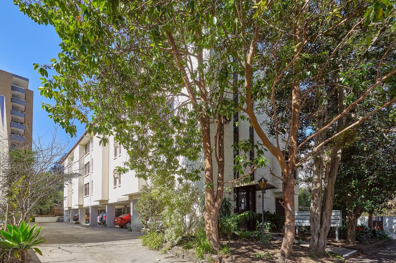 8 / 14 Tivoli Road SOUTH YARRA