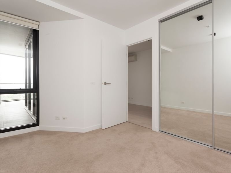 Property Gallery Thumbnail 4