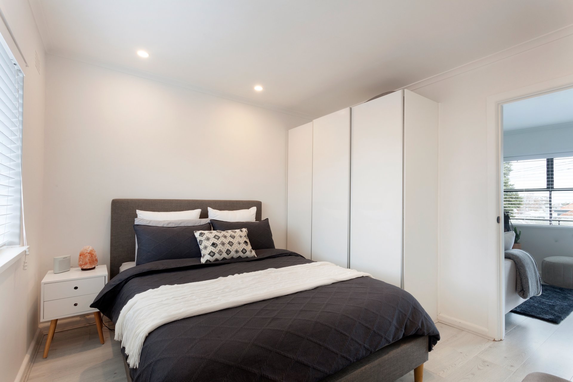 Property Gallery Thumbnail 4