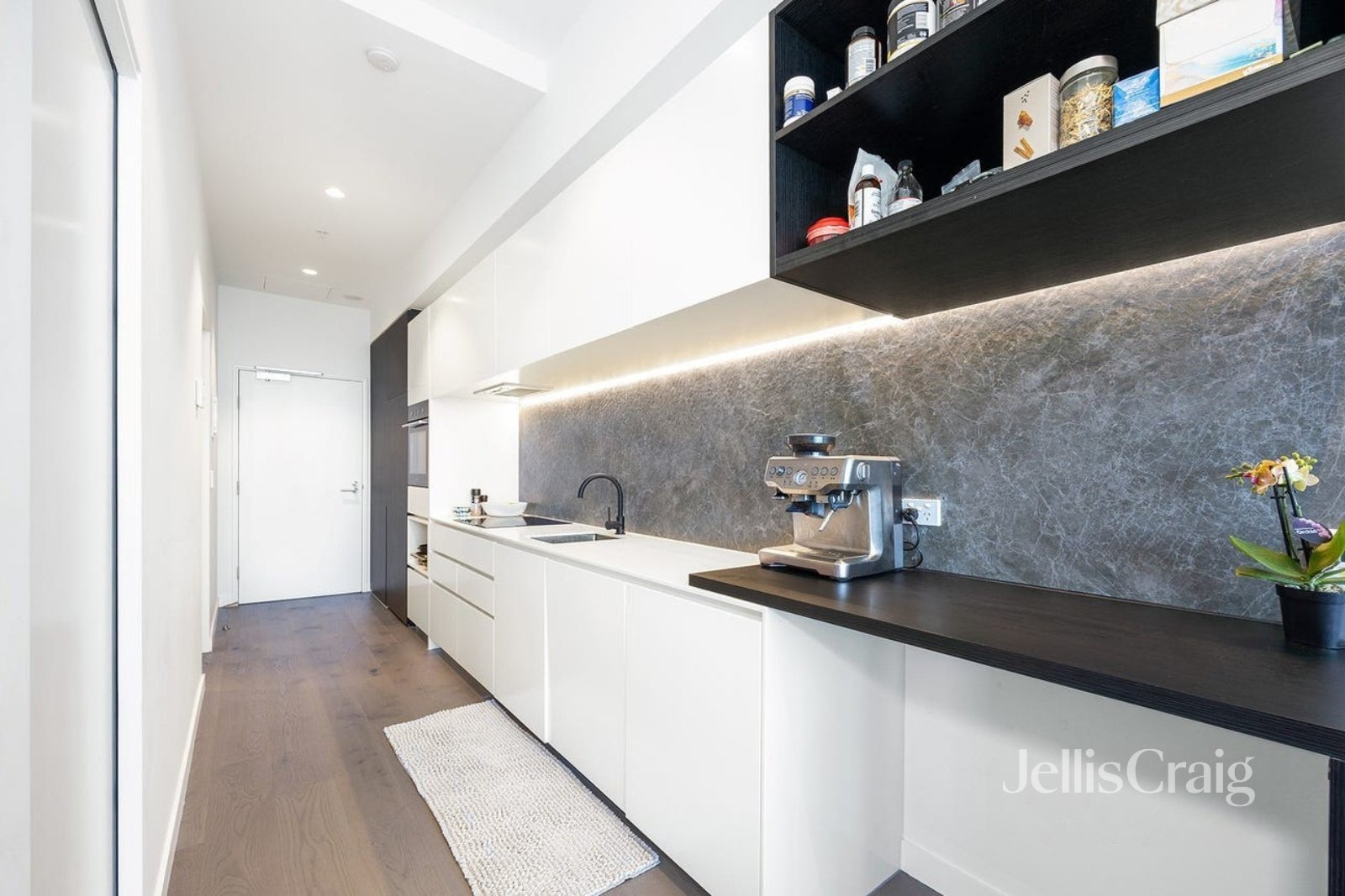 814/443 Upper Heidelberg Road, Ivanhoe image 2