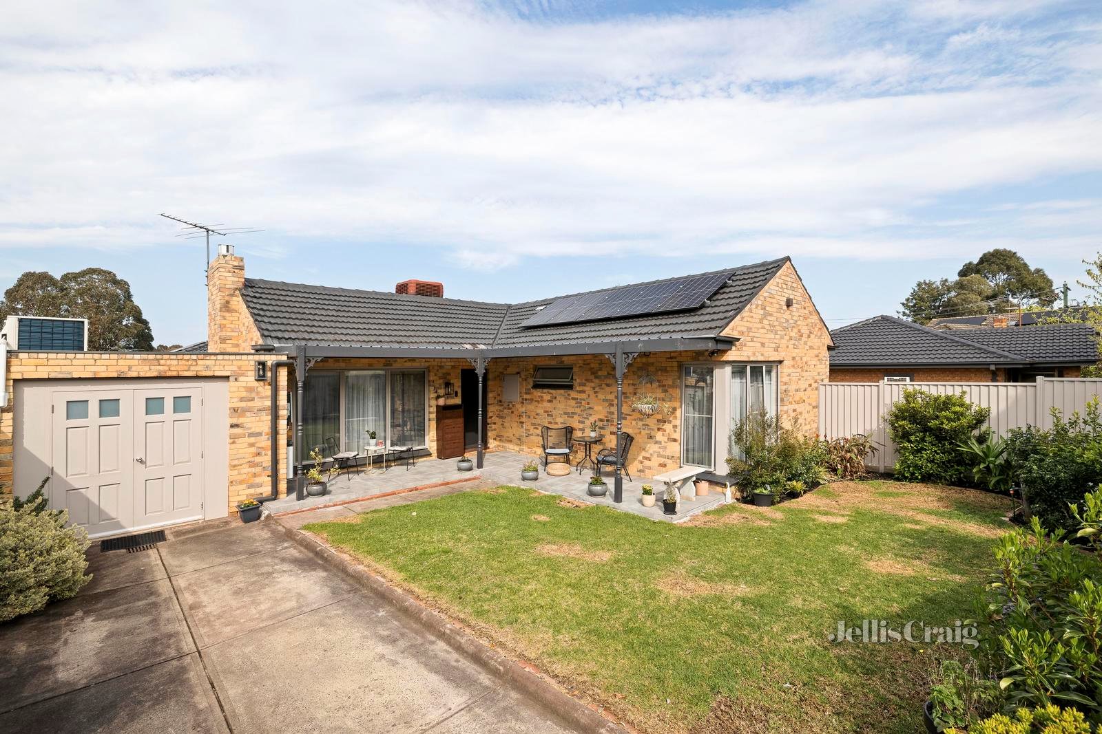 8/146 Kangaroo Road, Hughesdale image 1