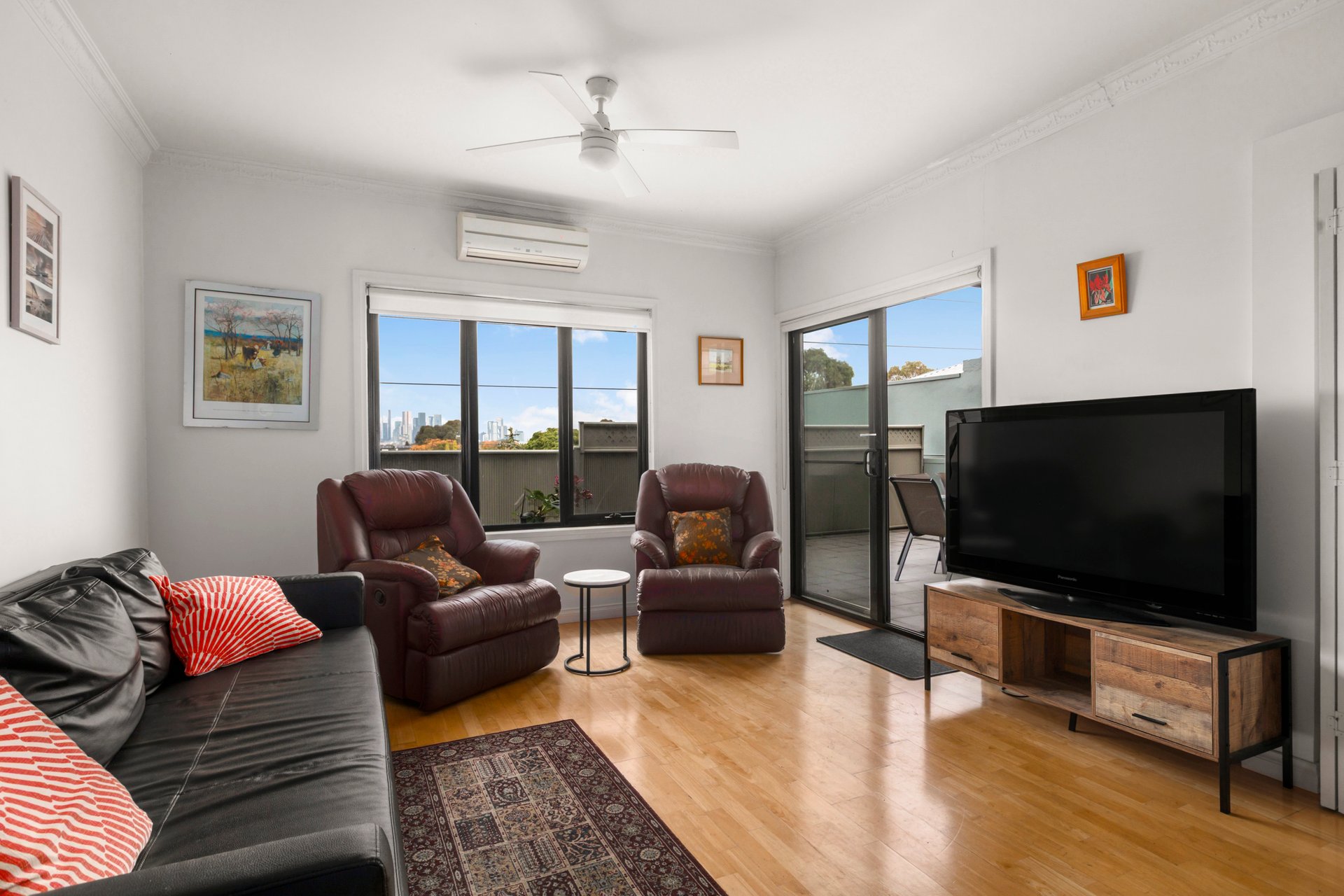 8/149 Glenlyon Road, Brunswick image 4