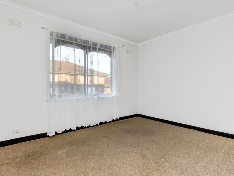 8 / 15 Beaumont Parade WEST FOOTSCRAY