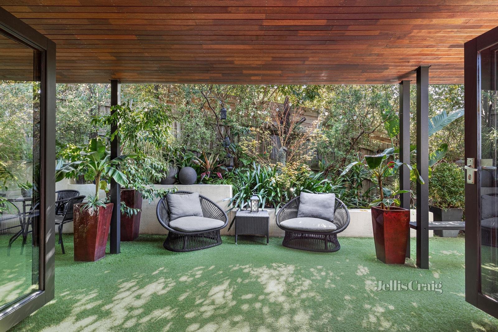 8/15 Karingal Drive, Montmorency image 15