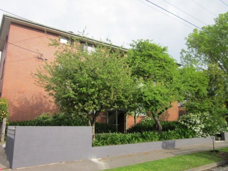 8 / 15 McKinley Avenue MALVERN, VIC 3144