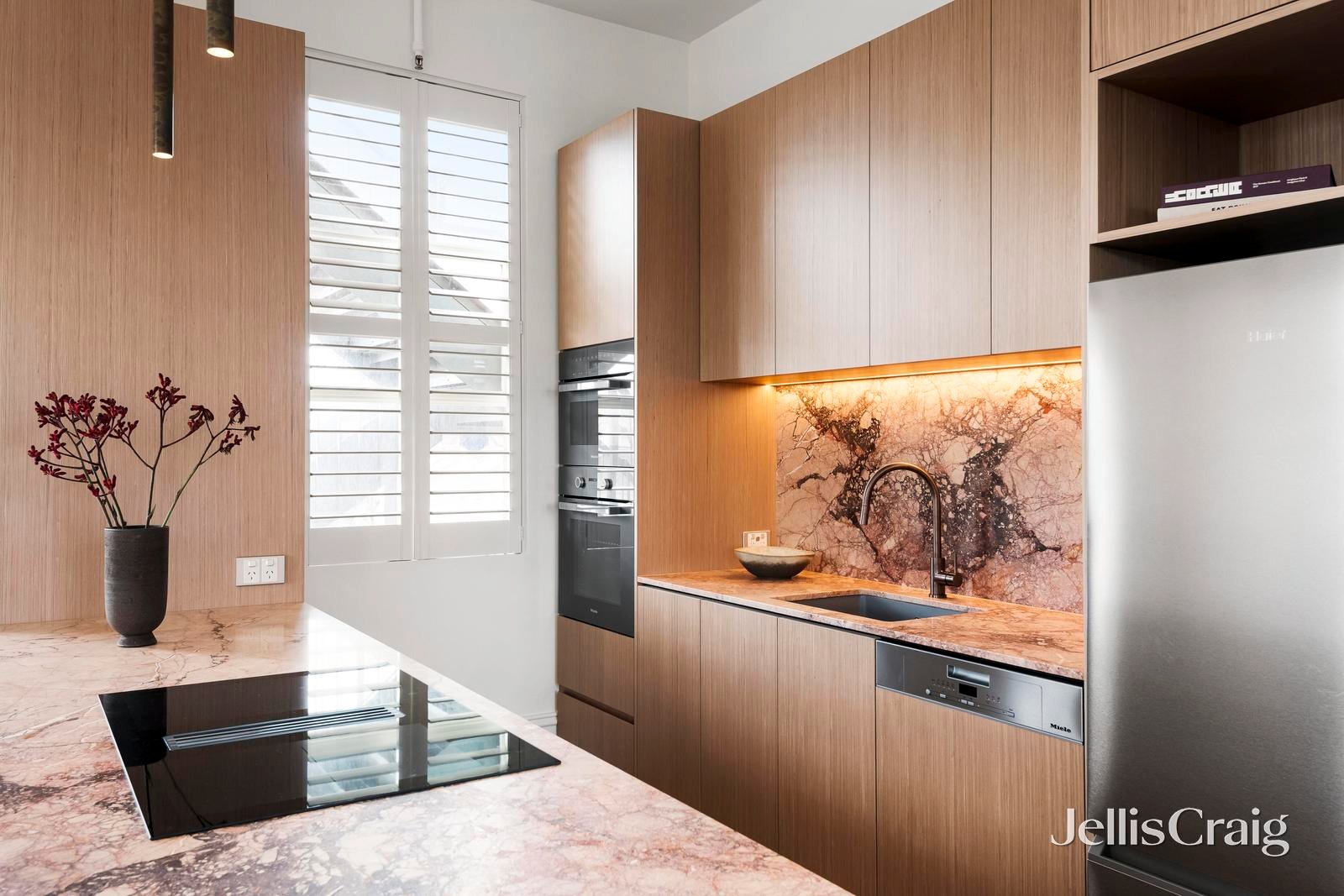 8/152 Bridport Street, Albert Park image 8