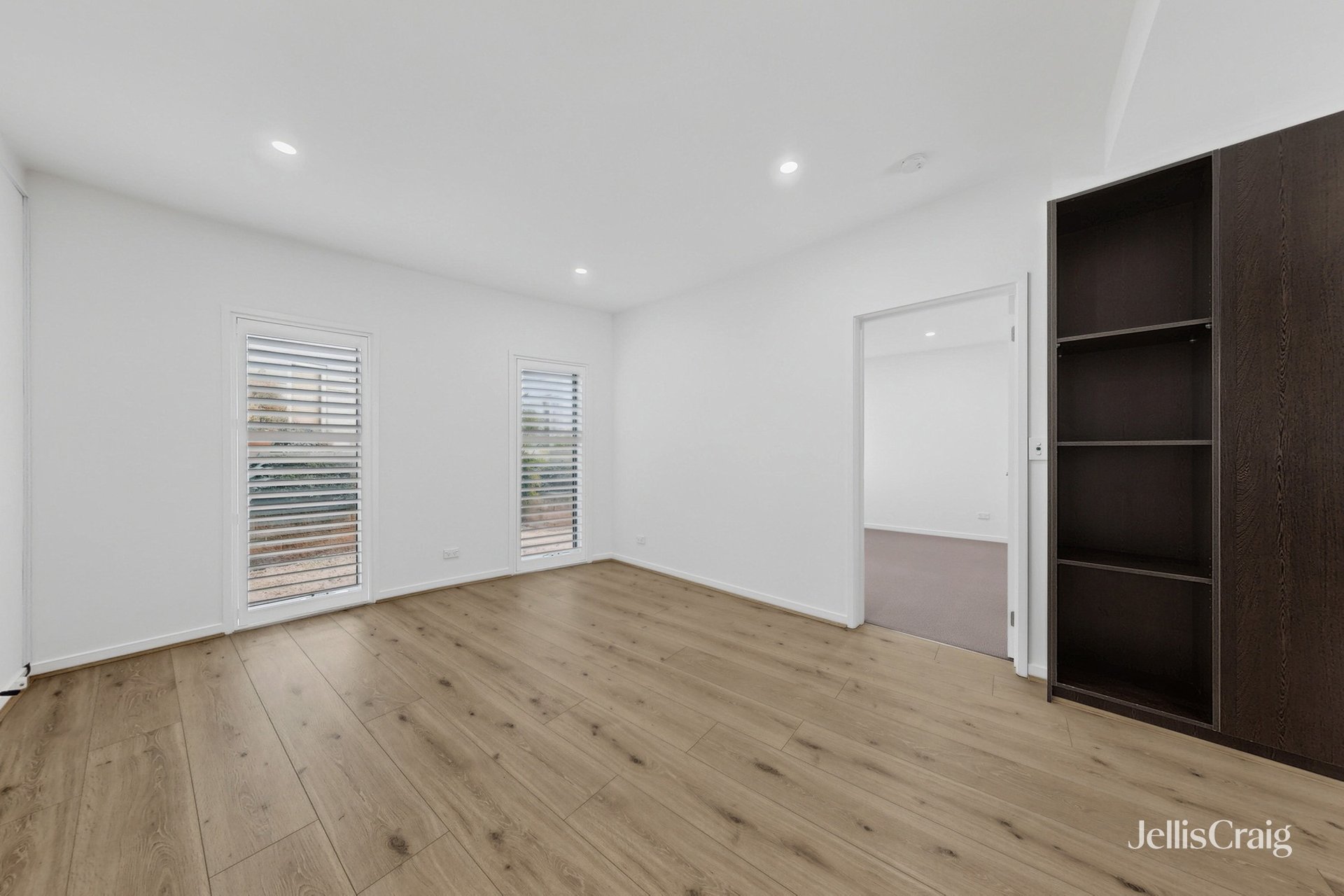 8/152 Princess Street, Kew image 1