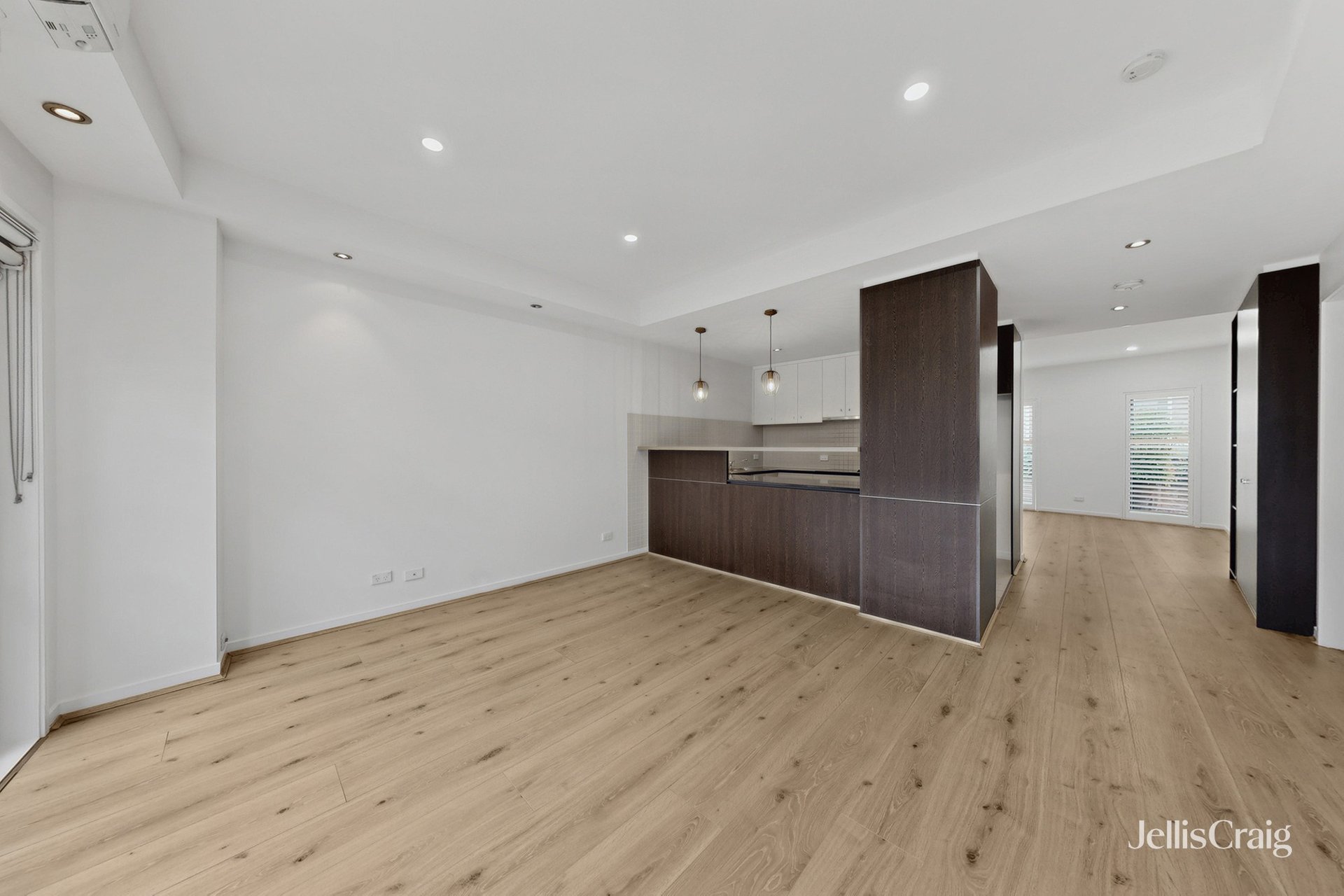 8/152 Princess Street, Kew image 7