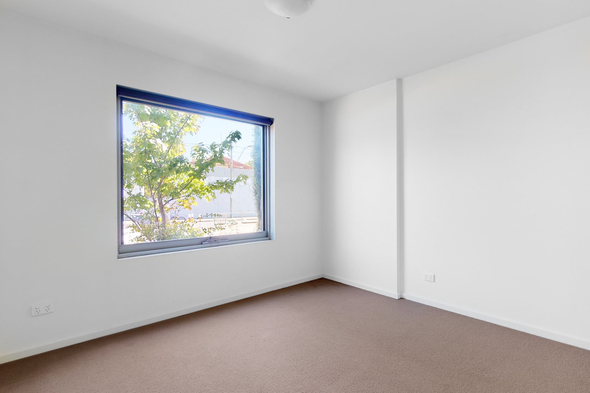 8/157 Epsom Road, Ascot Vale image 4