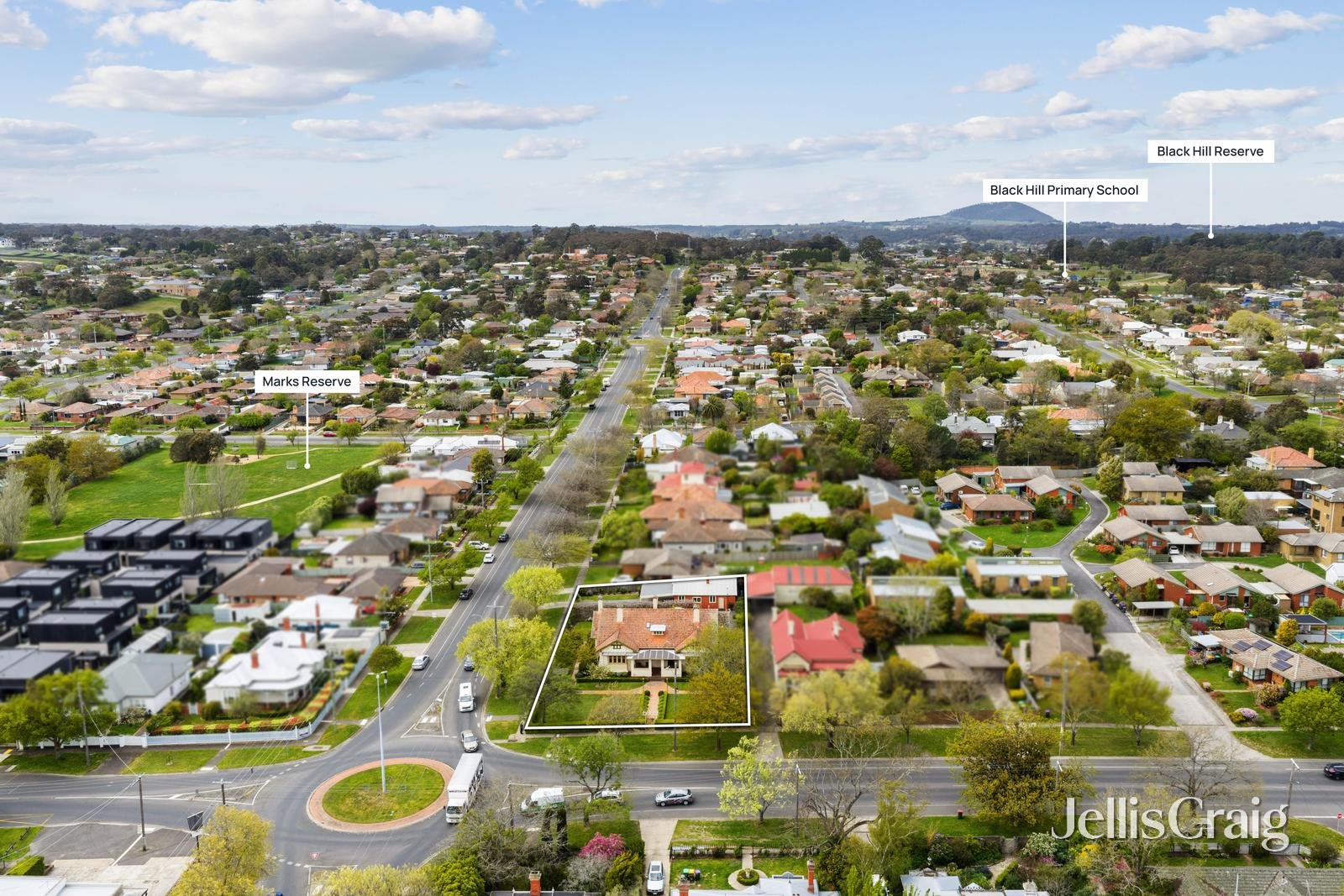 816 Lydiard Street North, Soldiers Hill image 32