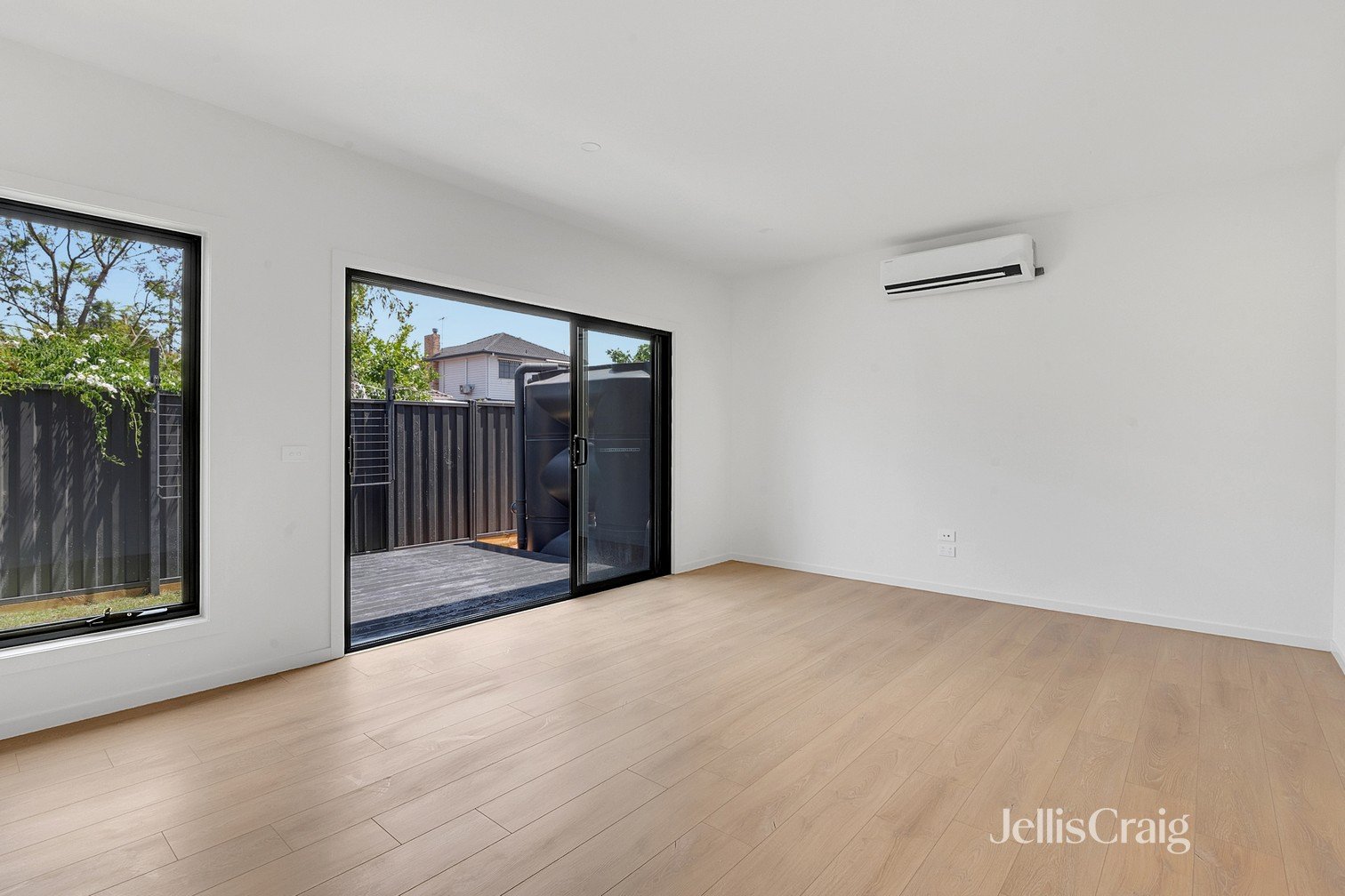 8/16 Mikado Street, Hadfield image 2