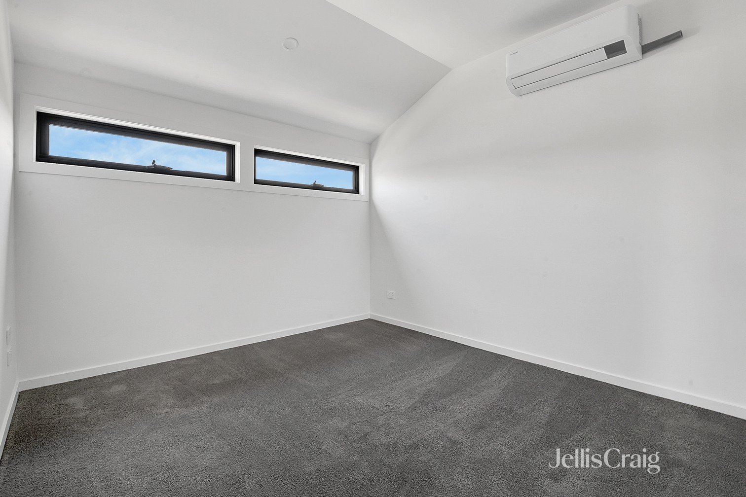 8/16 Mikado Street, Hadfield image 7