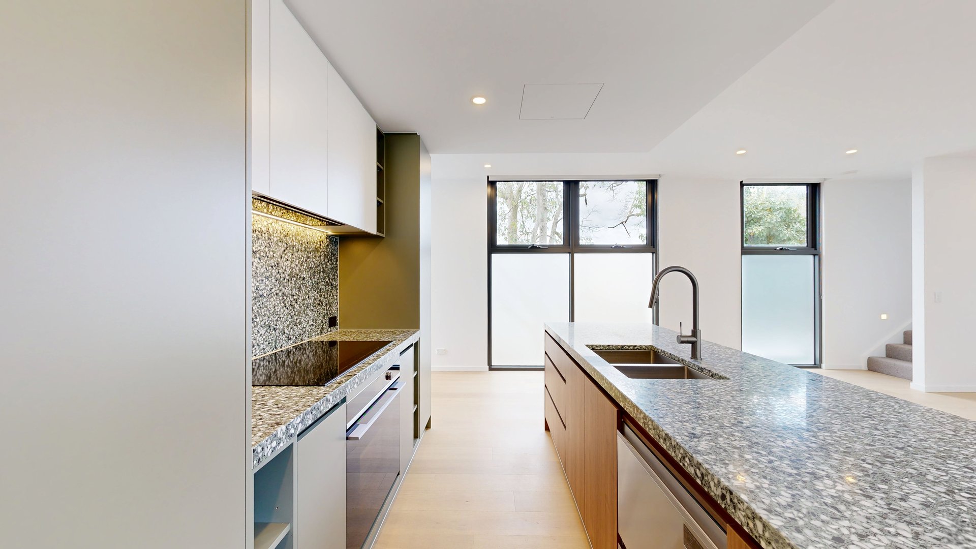 8/1610 Malvern Rd, Glen Iris image 11