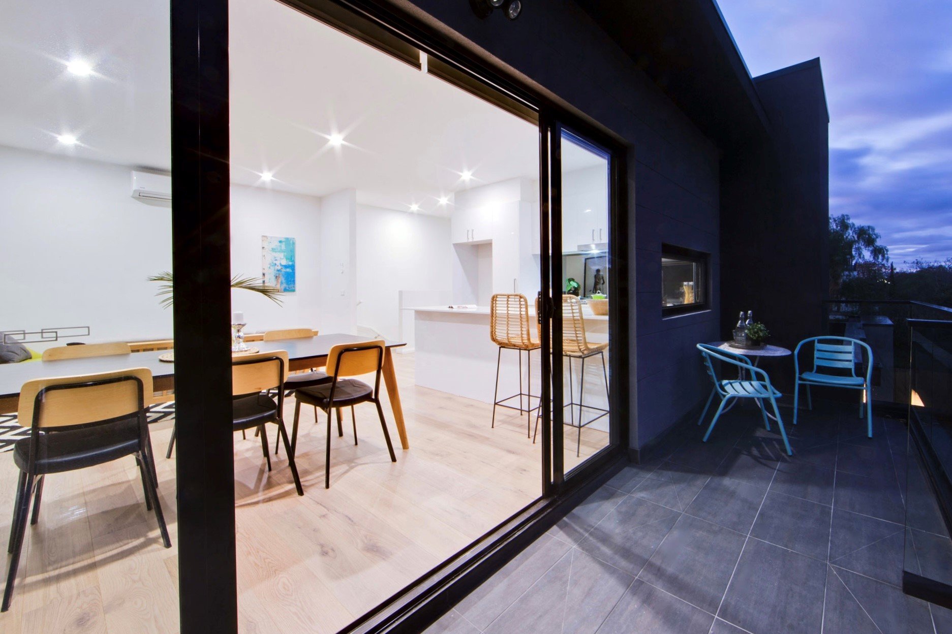 8/17 Bent Street, Bentleigh image 9