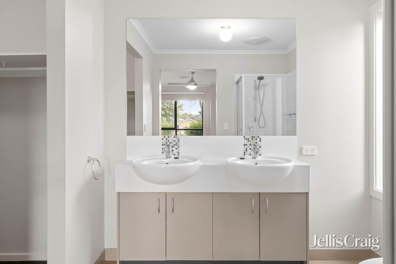 817 Bond Street, Mount&nbsp;Pleasant image 12