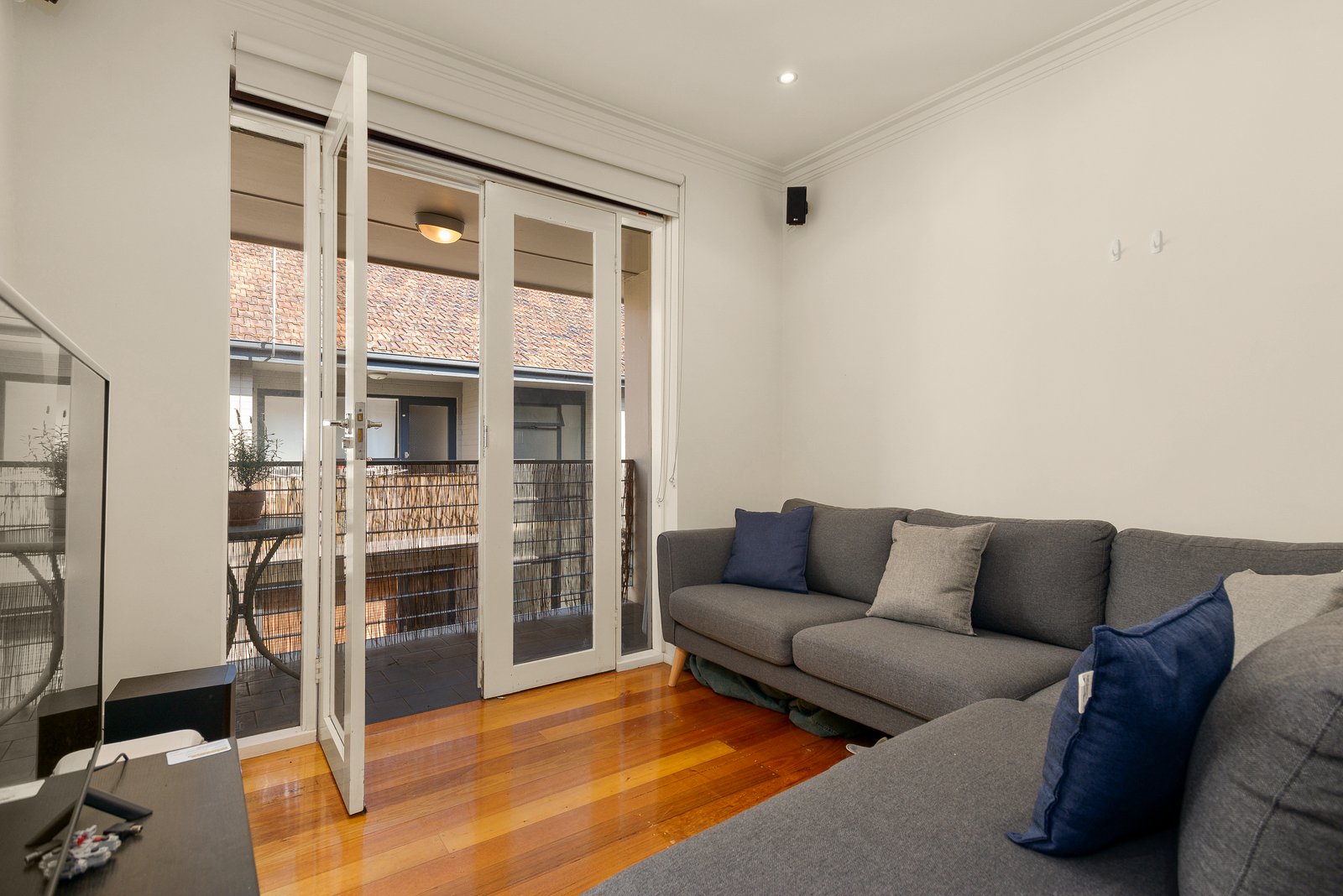 8 / 17 Masters Street Caulfield