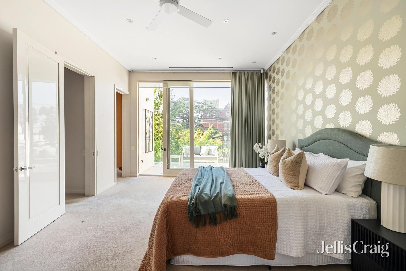 8/17 Myamyn Street, Armadale image 13