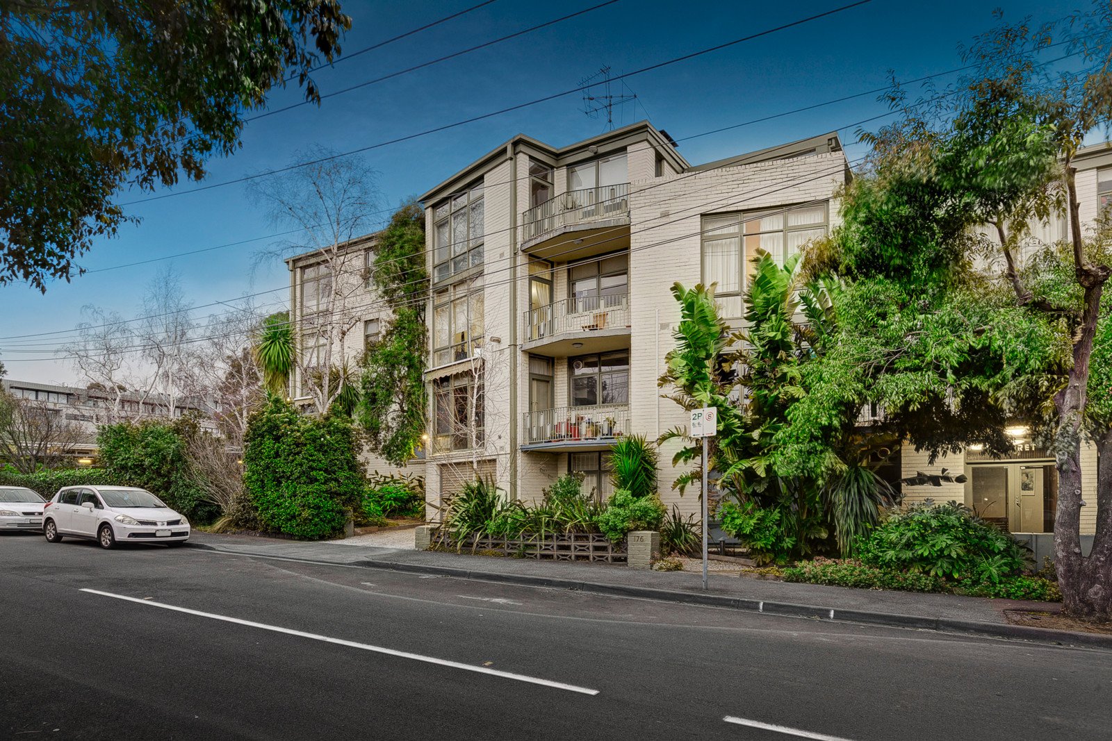 8/175 Power Street, Hawthorn image 2