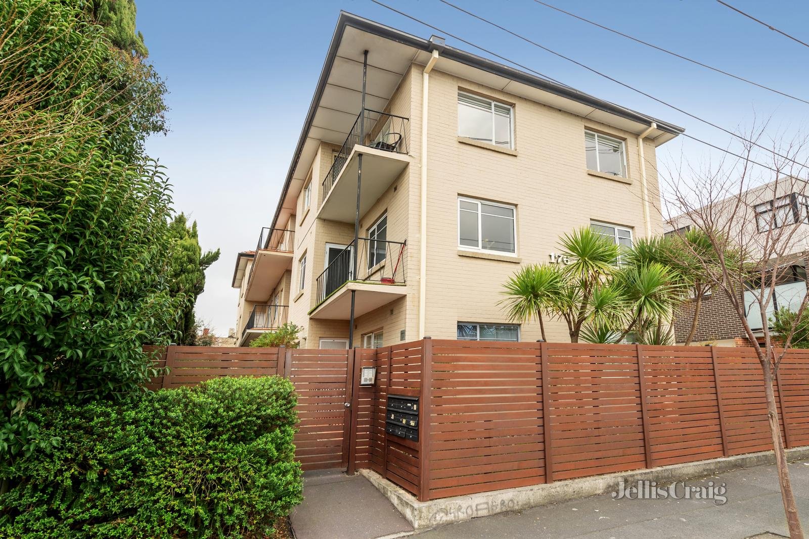 8/176 Inkerman Street, St Kilda East image 2