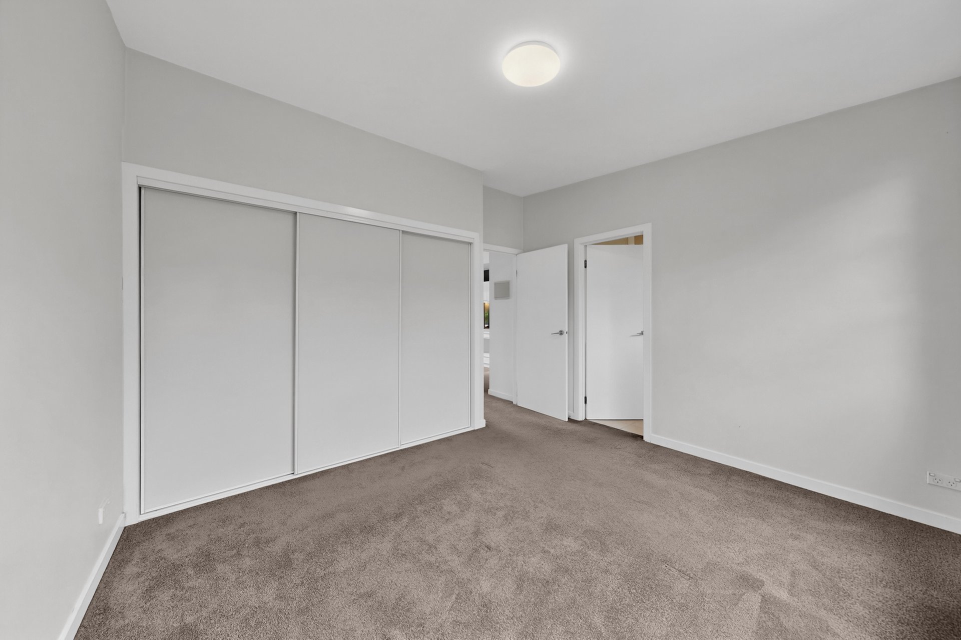 8/179 Riversdale Road, Hawthorn image 6