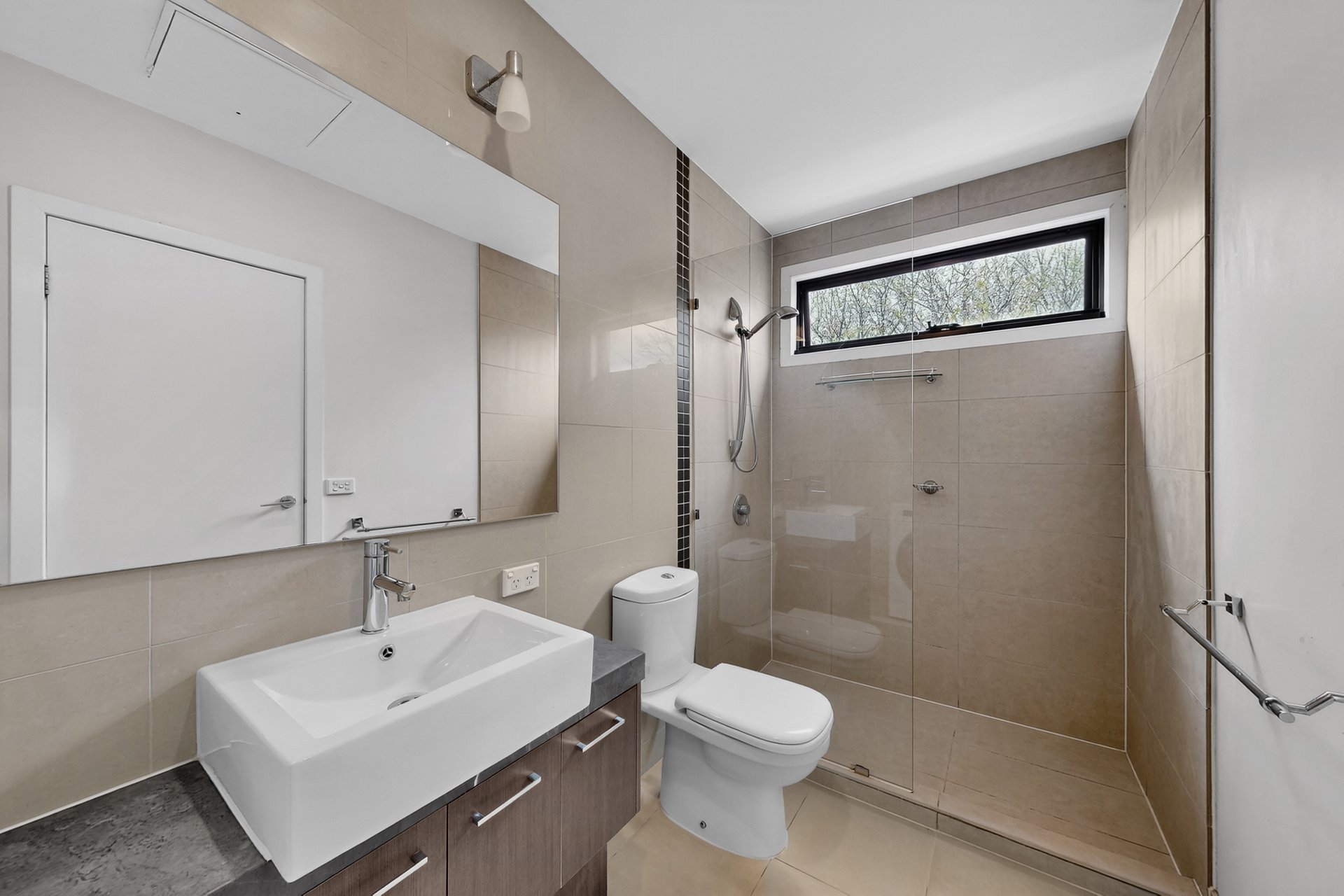 8/179 Riversdale Road, Hawthorn image 7
