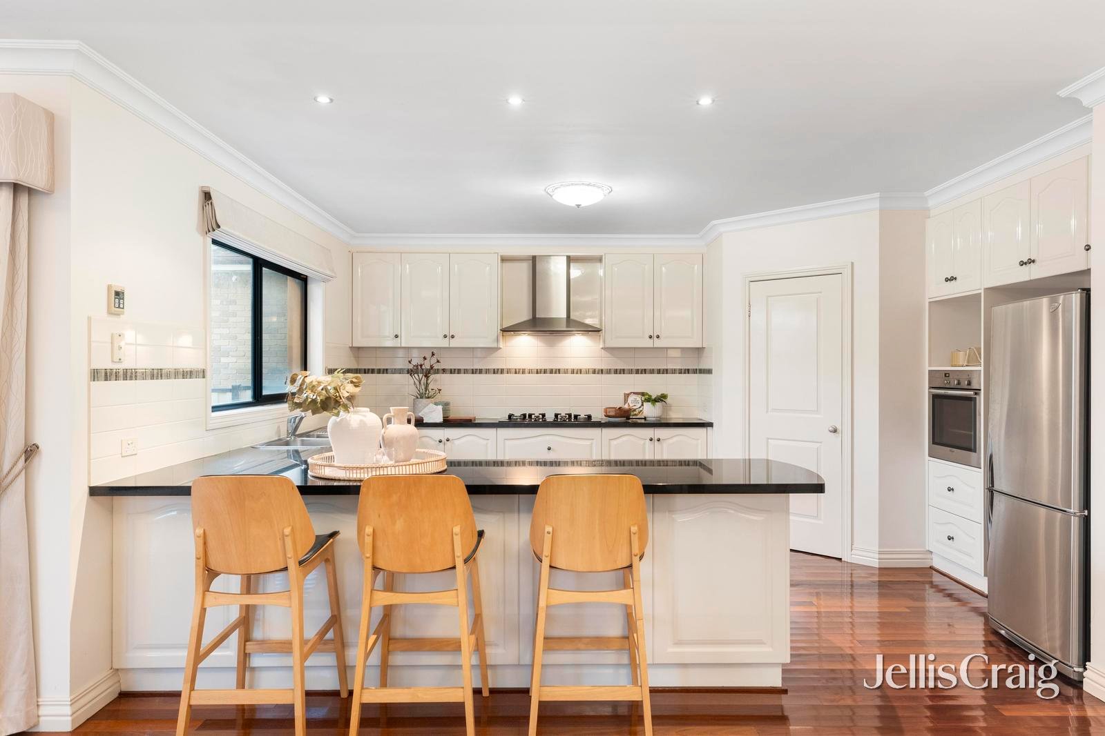 818 Highbury Road, Glen&nbsp;Waverley image 11