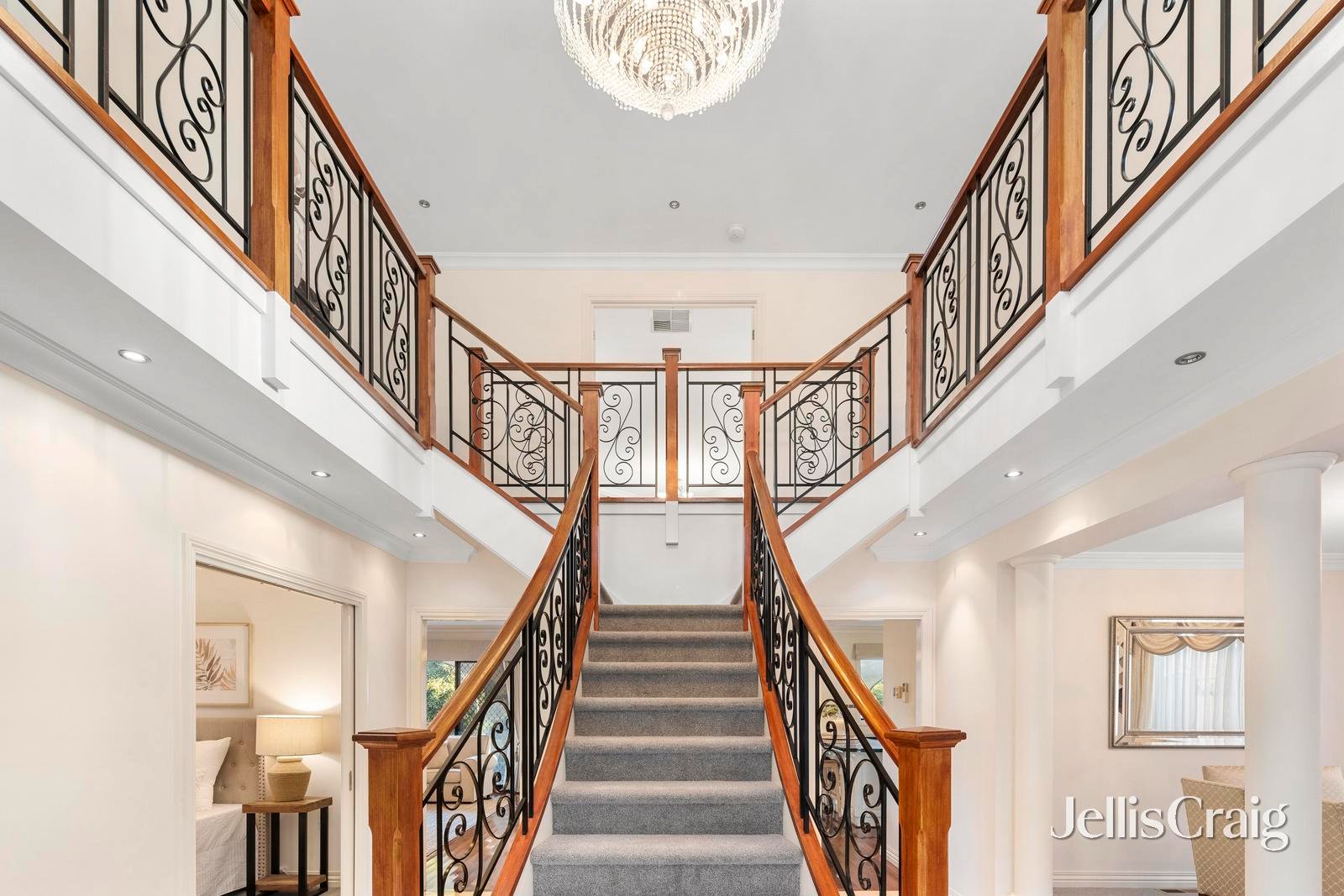 818 Highbury Road, Glen&nbsp;Waverley image 13