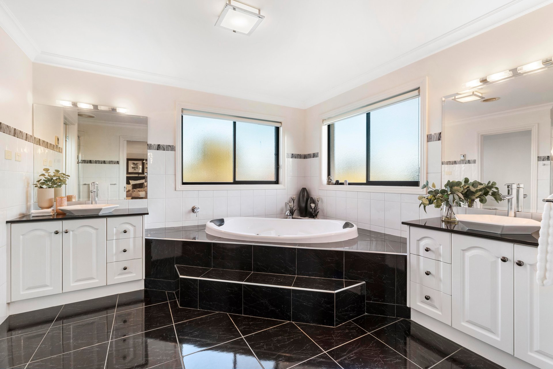 818 Highbury Road, Glen&nbsp;Waverley image 18