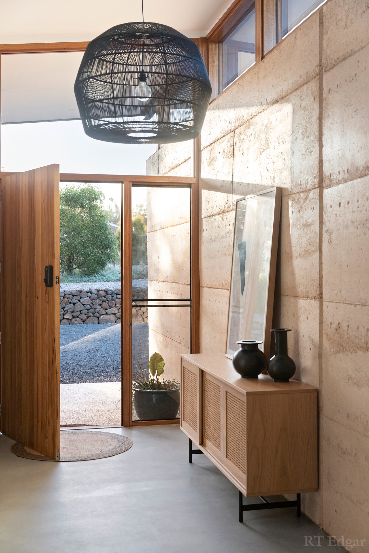 Property Gallery Thumbnail 3