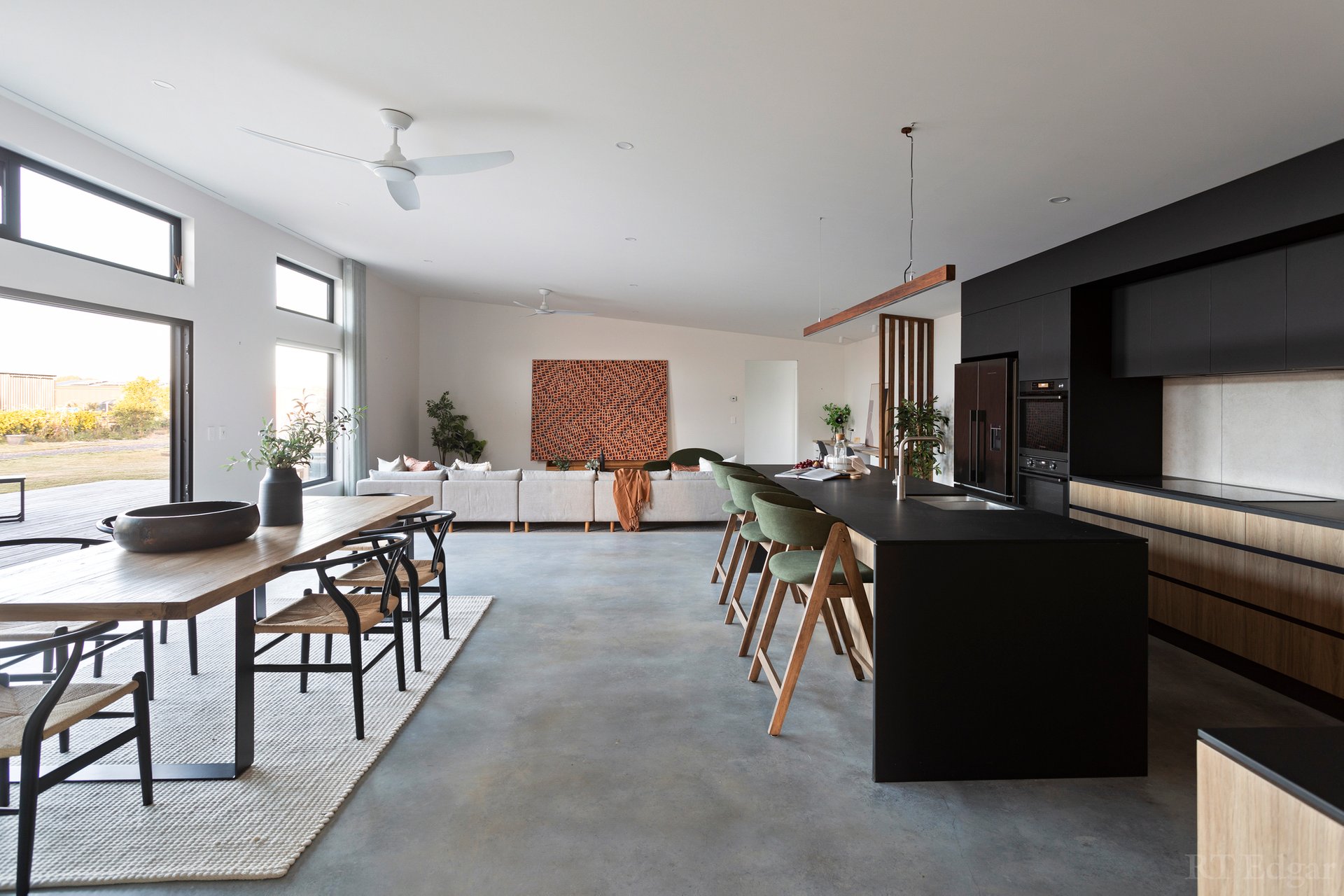 Property Gallery Thumbnail 8