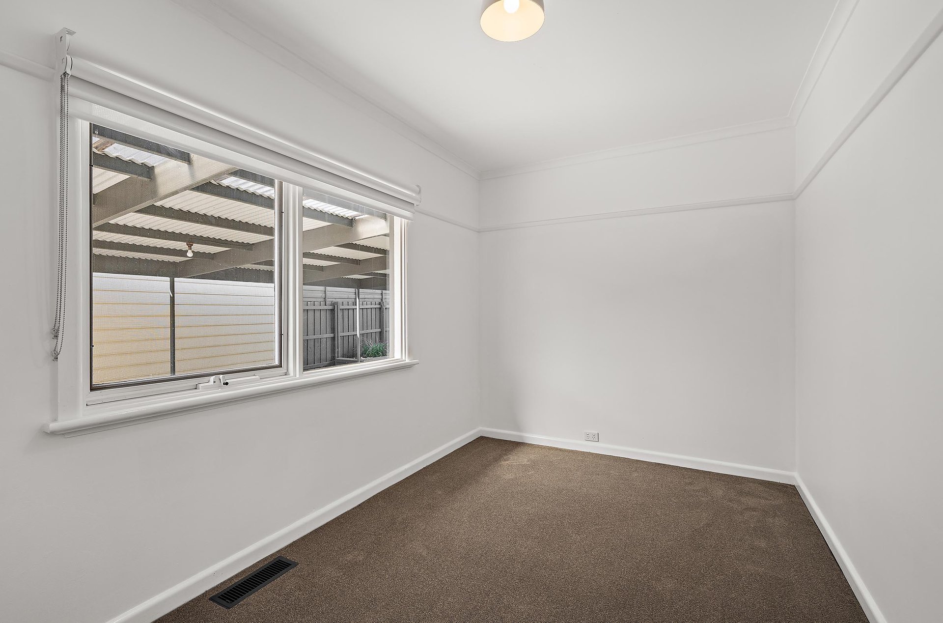 819 Mt Dandenong Road, Montrose image 9
