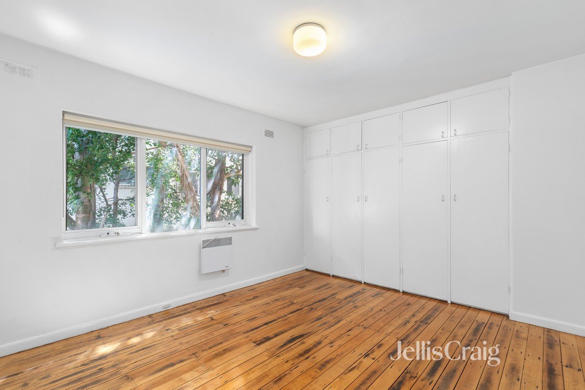 8/195 Brighton Road, Elwood image 6