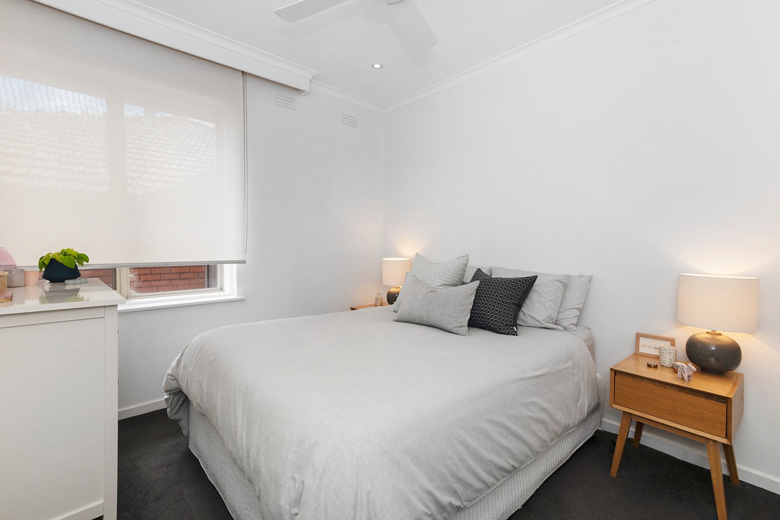 Property Gallery Thumbnail 7