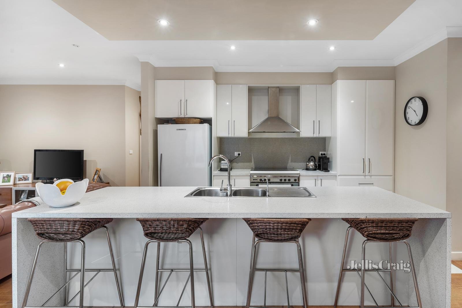 81A St Hellier Street, Heidelberg Heights image 2