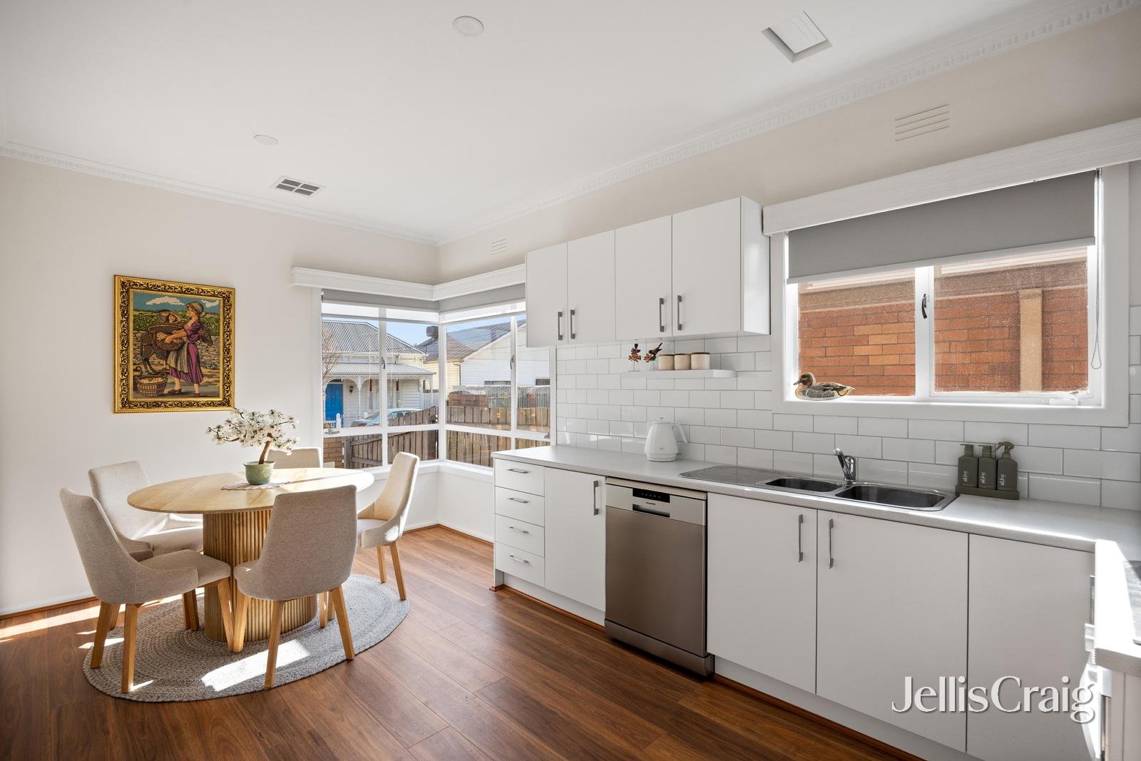 82 Alexander Street, Seddon image 5