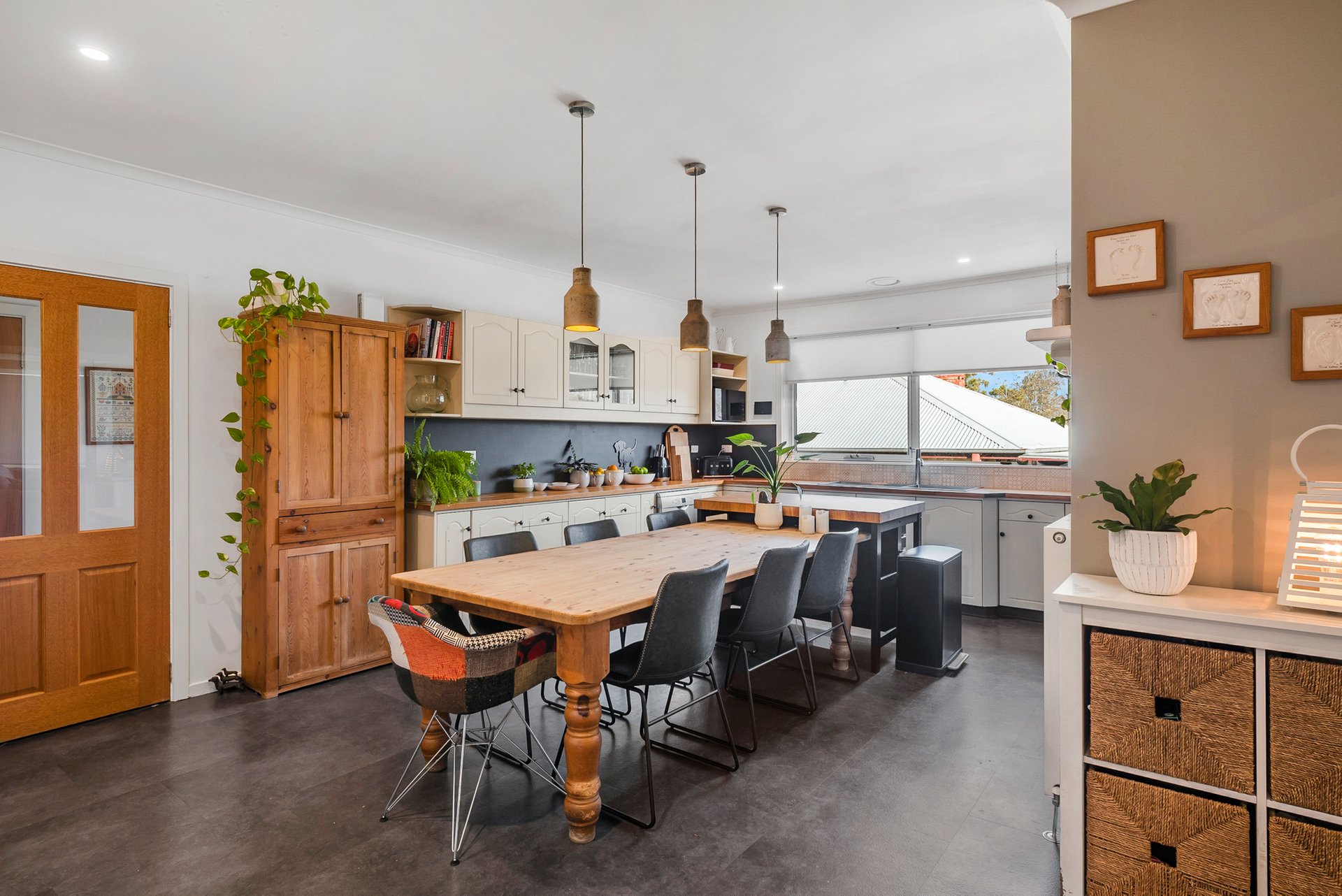 Property Gallery Thumbnail 2