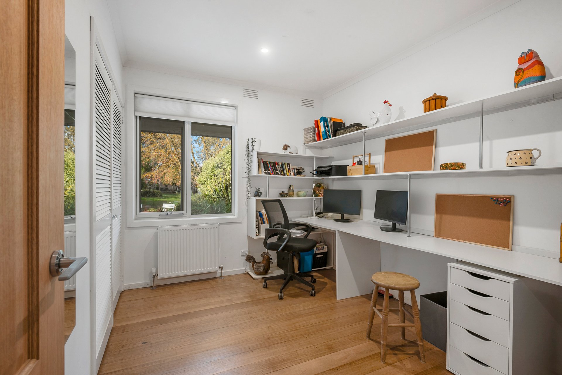 Property Gallery Thumbnail 9